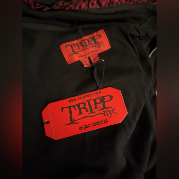 NWT - Tripp NYC BO PEEP HOODIE RED - L - Picture 8 of 9